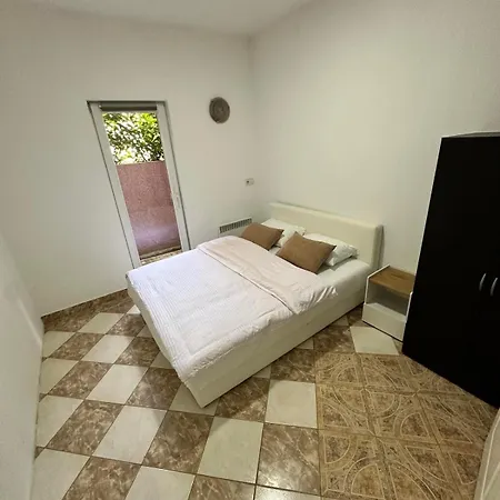 Rakovica Apartamento *
