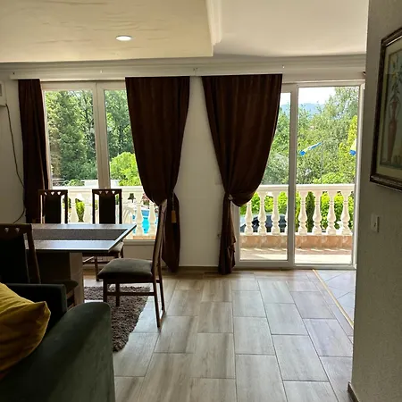 Rakovica Apartamento *